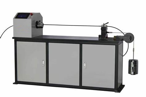 Máquina de ensaio de resistência à torção a altas e baixas temperaturas de cabos eólicos para ensaio de resistência à torção