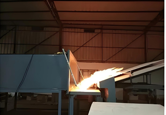 Máquina de ensaio de desempenho de material de cobertura Resistência ao fogo Retardante de chama Para células fotovoltaicas