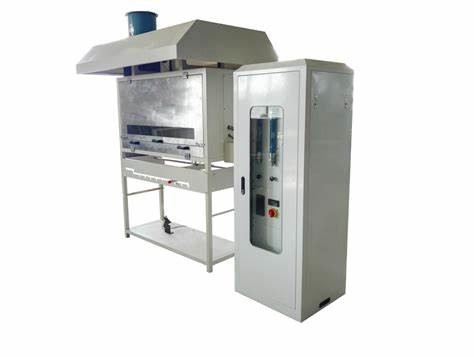 Equipamento de ensaio de fluxo de calor radiante para materiais de revestimento de pisos, teste e descrição das características de combustão