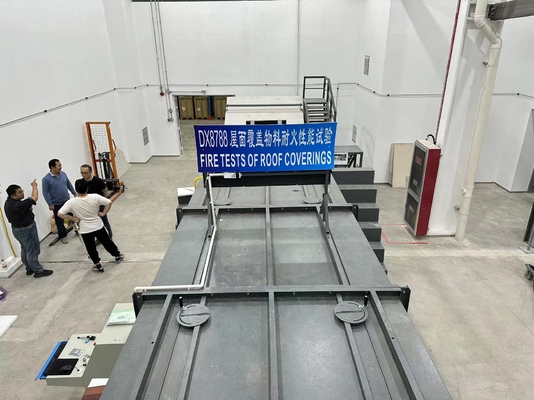 Material de cobertura Equipamento de ensaio de desempenho de resistência ao fogo e retardador de chama para células fotovoltaicas