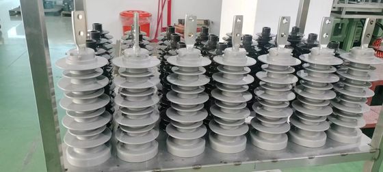IEC 62217 Equipamento de ensaio de borracha isolante Máquina de ensaio de tensão múltipla Teste de laboratório