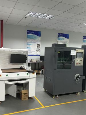 Obtenha Resultados Precisos Máquina de Teste de Material Isolante DX8427 Tempo de Teste de 6-10 Horas Eletrodo de 0,5mm de Espessura