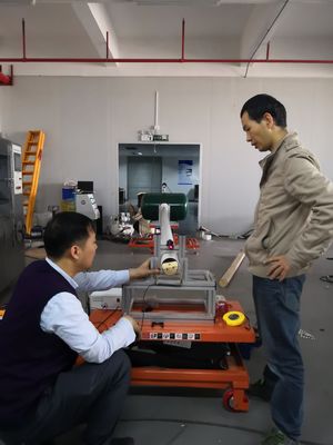 Máquina do teste de impacto de ASTM E1886-2005 para restos Windborne de construção das paredes de cortina